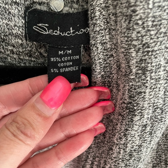 SEDUCTION Batwing Cocoon Sweater Cardigan, Heather Grey, Sliver Stud Detail - Picture 6 of 6